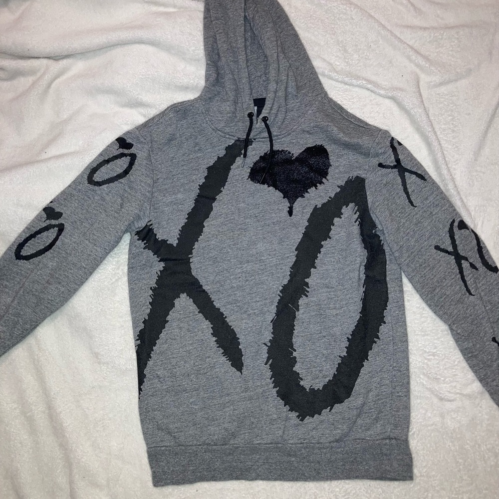 XO the weeknd sweatshirt